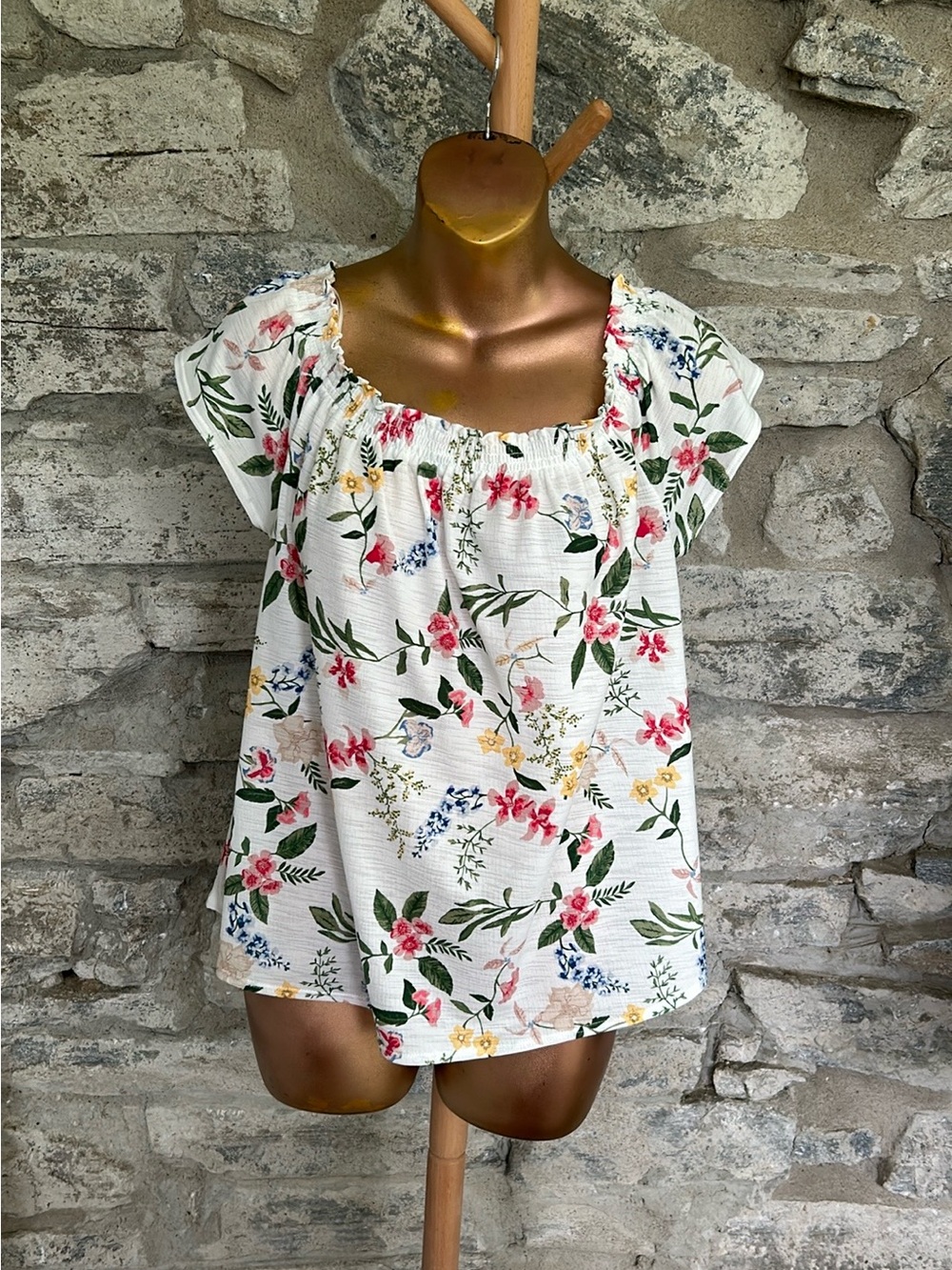 Floral Off-Shoulder Top
